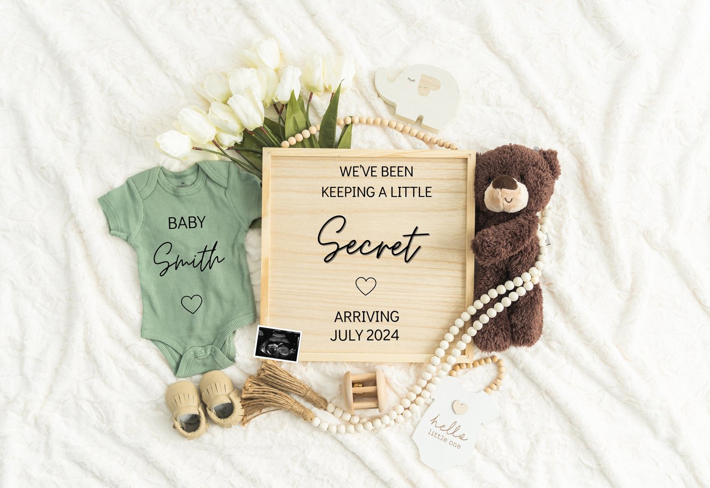 Digital Pregnancy Announcement / Pregnancy Reveal / Social Media / Gender Neutral / Facebook / Instagram / Boho / Person