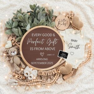 Digital Pregnancy Announcement / Pregnancy Reveal / Social Media / Gender Neutral / Facebook / Instagram / Boho / Person