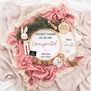 Digital Pregnancy Announcement / Pregnancy Reveal / Social Media / Gender Neutral / Facebook / Instagram / Boho / Person