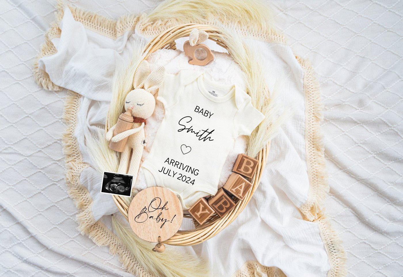 Digital Pregnancy Announcement / Pregnancy Reveal / Social Media / Gender Neutral / Facebook / Instagram / Boho / Person