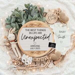 Digital Pregnancy Announcement / Pregnancy Reveal / Social Media / Gender Neutral / Facebook / Instagram / Boho / Person