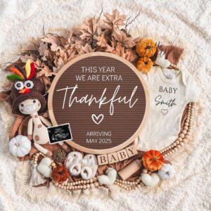 Thanksgiving Pregnancy Announcement Digital, Baby Announcement, Social Media Reveal / Giraffe / Digital pregnancy social