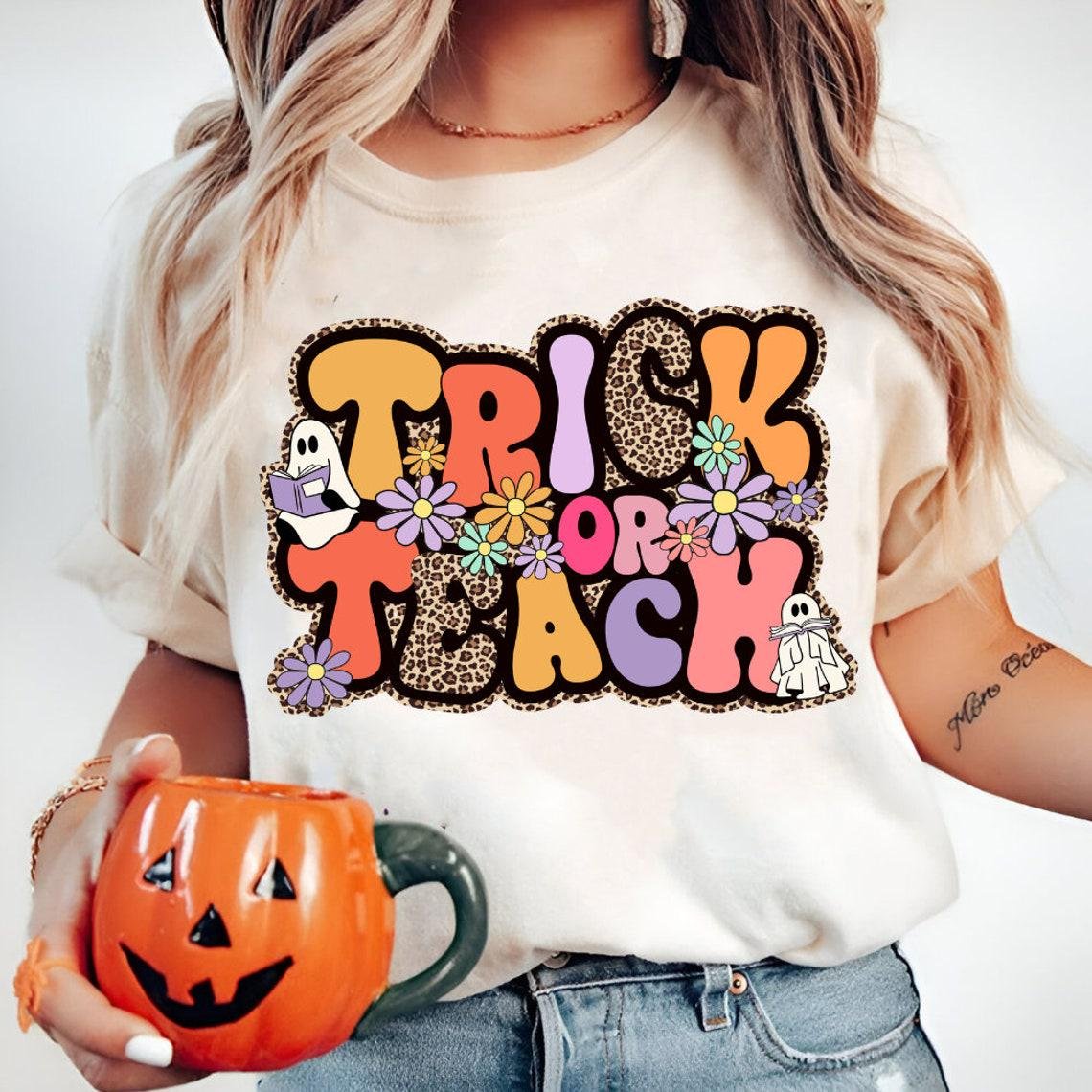 Retro Trick Or Teach Teacher Png, Halloween Teacher Gift Sublimation, Trick or Treat Png, Halloween School Png, Funny Te