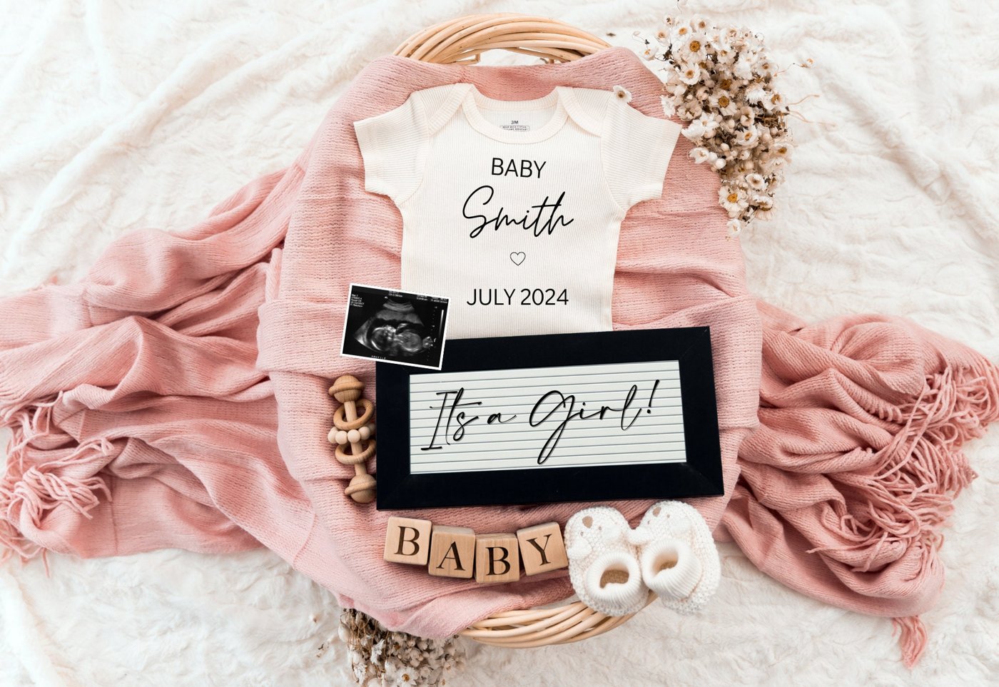 It's a Girl Digital Pregnancy Announcement Baby Announcement Editable TemplateReveal Social Media Expecting a Gi